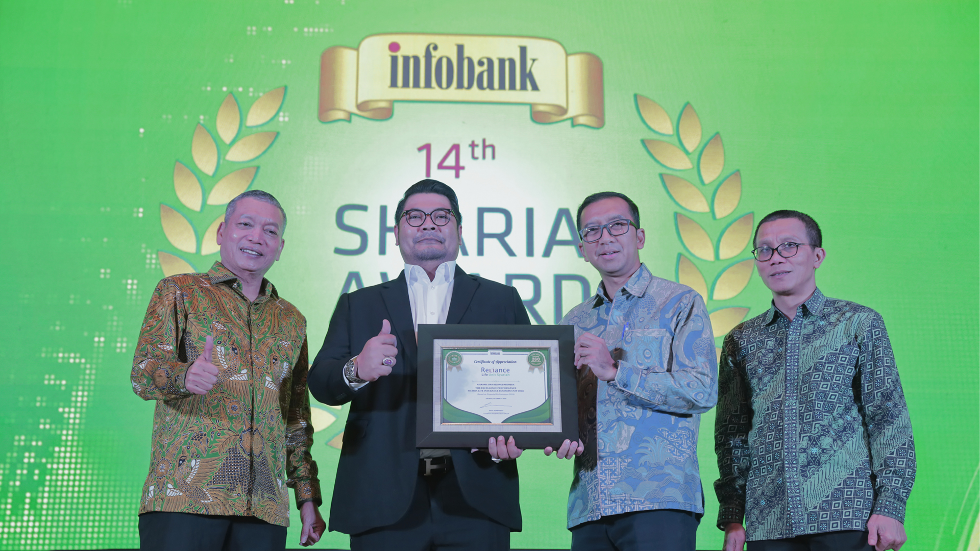 PT Asuransi Jiwa Reliance Indonesia Unit Usaha Syariah Raih Predikat Excellence Performance Sharia Life Insurance Business Unit 2025 Dalam Ajang Infobank Sharia Award 2025