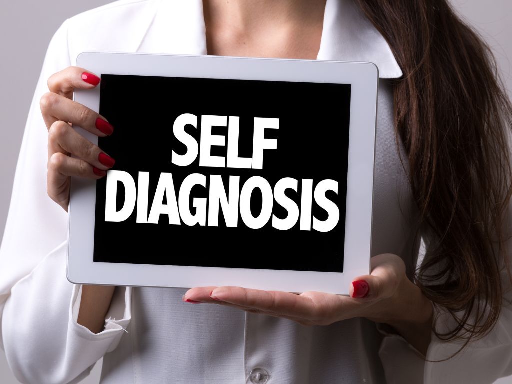 Memahami Pentingnya Self Diagnosis yang Benar